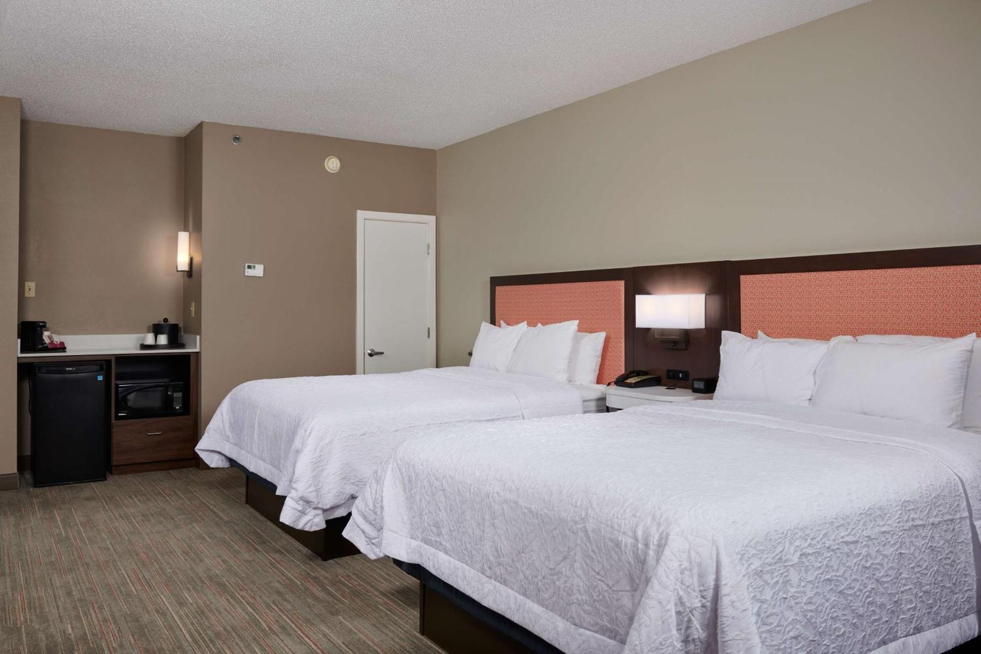 Hampton Inn Wilmington-Medical Park Exterior foto