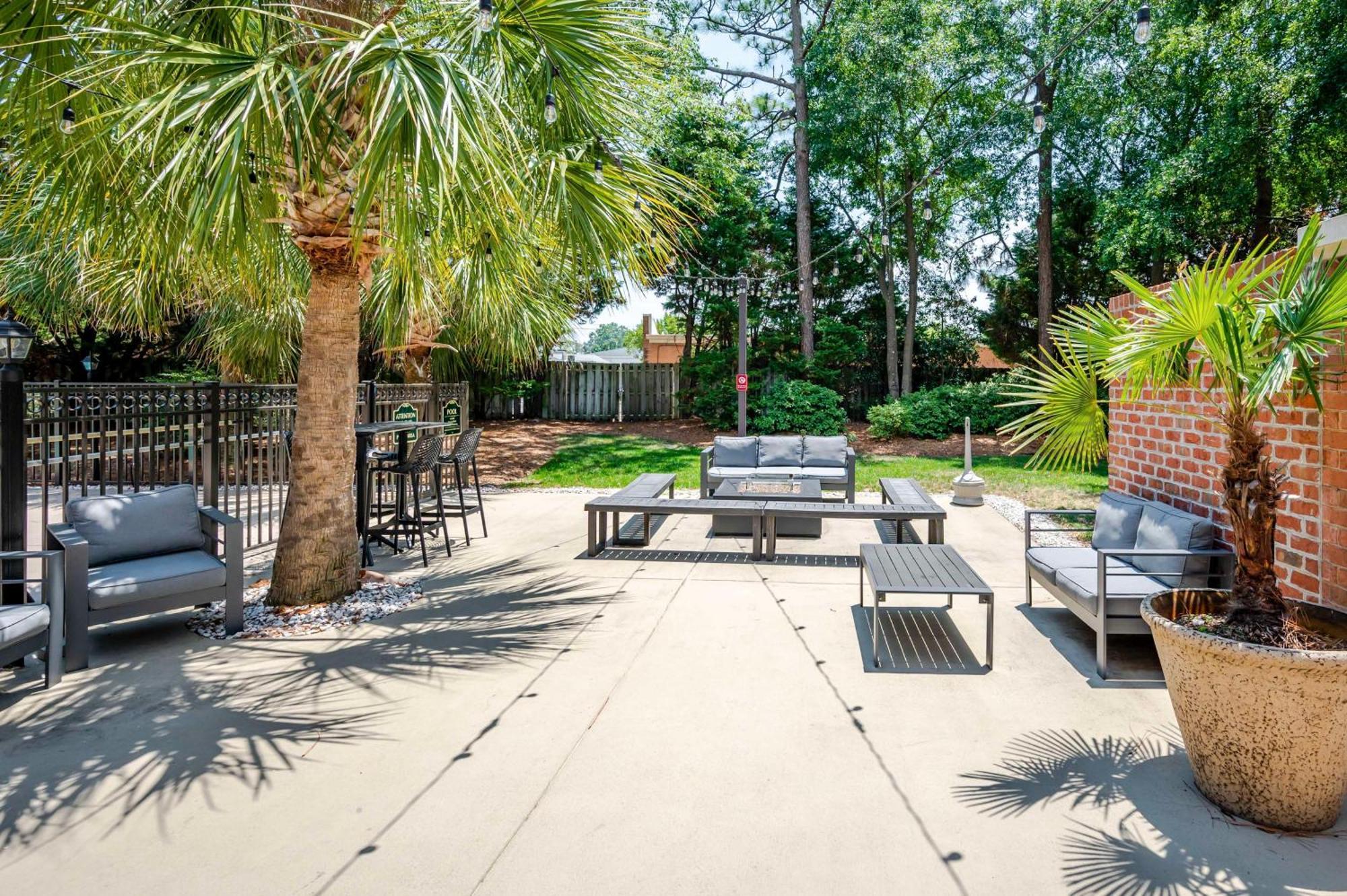 Hampton Inn Wilmington-Medical Park Exterior foto